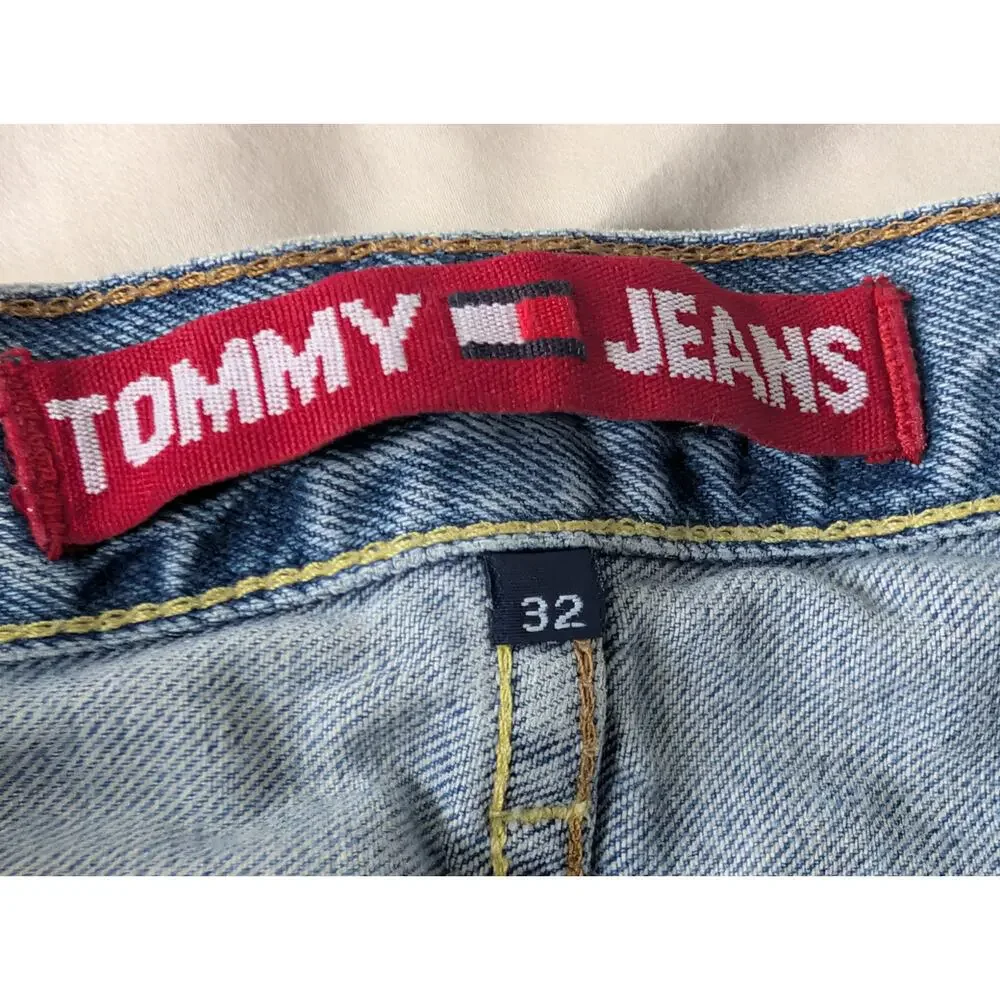 Vintage Tommy Hilfiger Denim Shorts Light Wash Y2K November 2002 Size 32